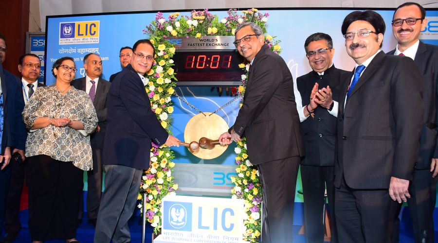 LIC lists on the Indian bourses closes at Rs 875.45 on listing day